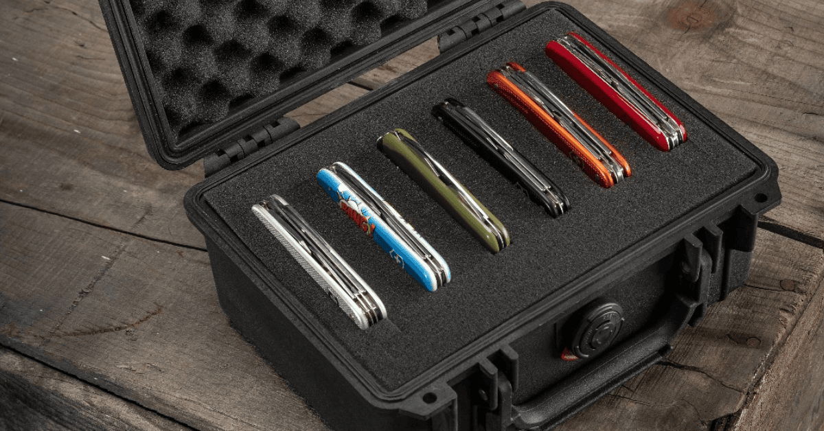 ENSURING THE SAFTEYOF YOUR COLLECTIBLES: THE ULTIMATE GUIDE TO PROTECTIVE CASES
